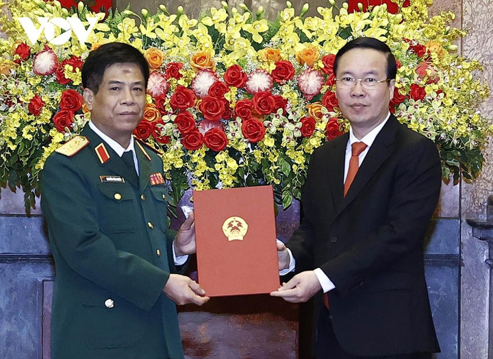 Thăng quân hàm Thượng tướng cho Phó Tổng Tham mưu trưởng QĐND Việt Nam - 2