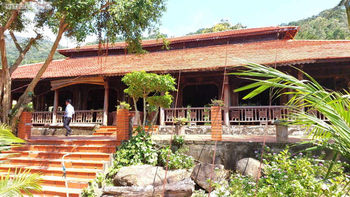 Xử phạt hàng loạt chủ công trình xây dựng trái phép trên bán đảo Sơn Trà - 2