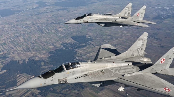 Ba Lan tặng máy bay cũ thời Liên Xô, Ukraine nói muốn chiến đấu cơ F-16 của Mỹ  - 1