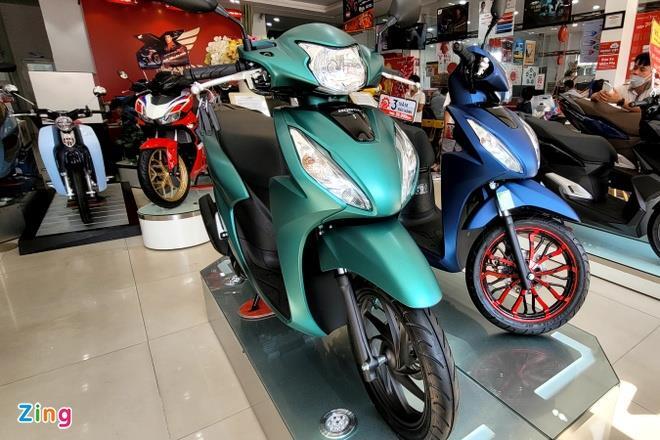 Xe tay ga không giảm giá dù bán chậm - 2