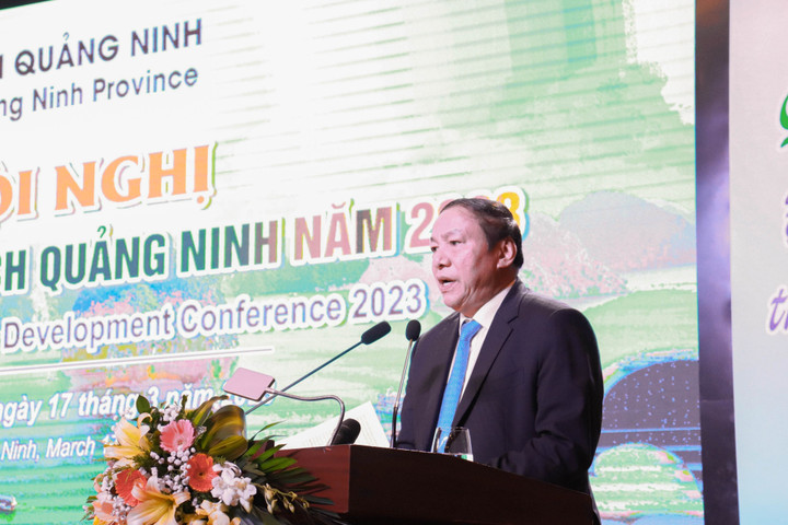 Crystal Holidays tiên phong khai thác tour du lịch mới tại Vân Đồn, Quảng Ninh - 1