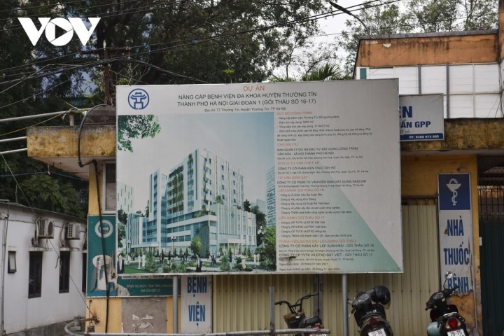 Hàng loạt bệnh viện ở Hà Nội xây xong đứng trước nguy cơ thiếu thiết bị y tế - 1