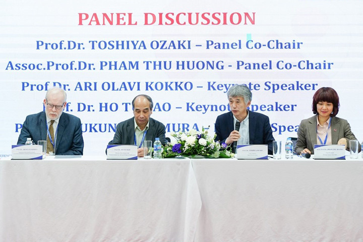 PGS Bùi Anh Tuấn: Doanh nghiệp cần đổi mới hơn để đối phó những thách thức mới - 2