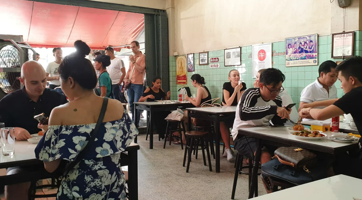 Những quán ăn đường phố chuẩn sao Michelin trên khắp châu Á - 5