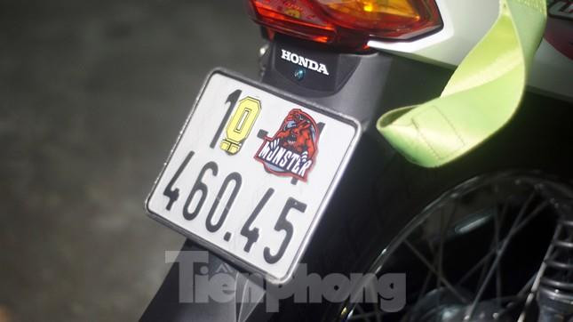 Cảnh sát 141 hóa trang tóm loạt xe phân khối lớn độ pô gây náo loạn đường phố - 7