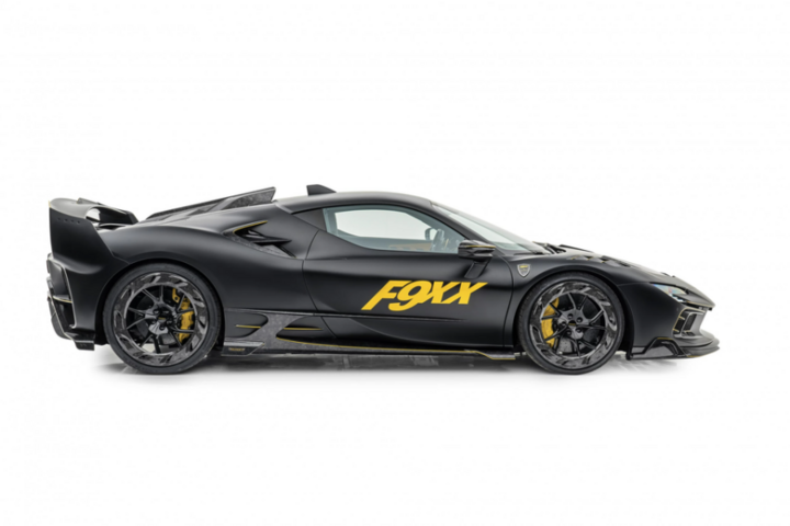 Ferrari SF90 hầm hố với gói độ của Mansory - 4