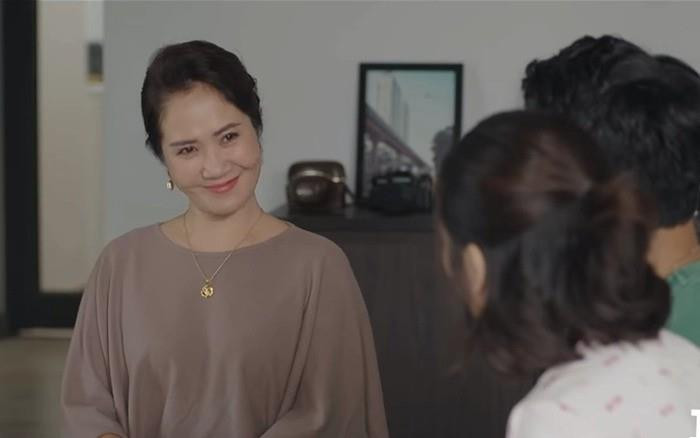 Mẹ chồng giờ đây không còn tai quái - 7