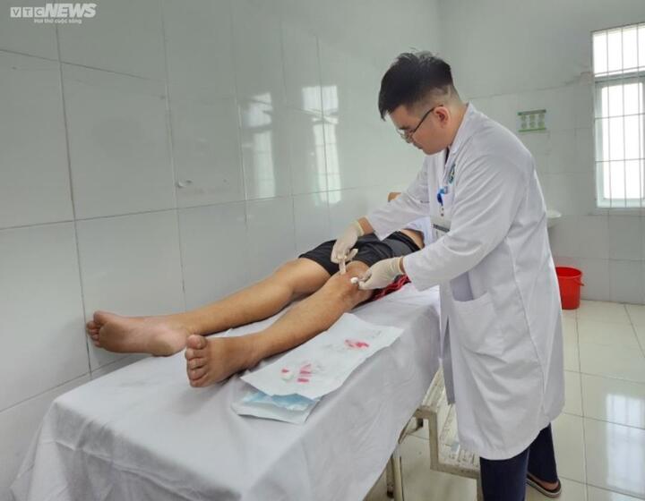 Đưa phương pháp cấy chỉ đến xã đảo Thạnh An, TP.HCM - 2