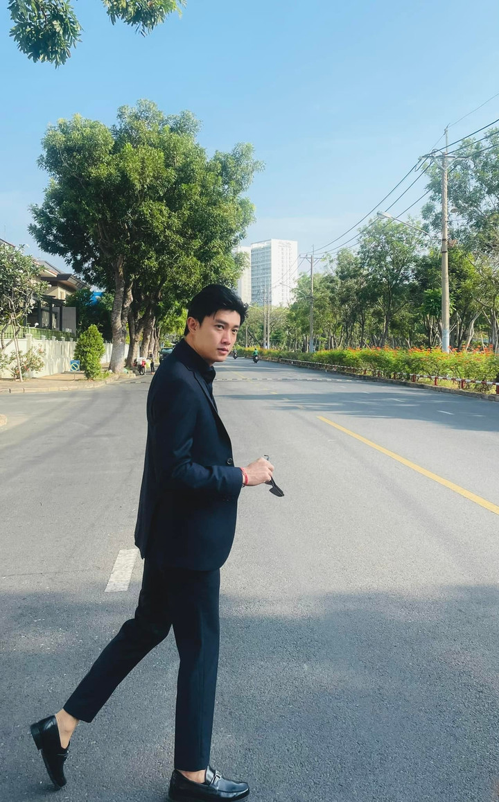 Sao Việt 24/3: Văn Mai Hương tươi tắn khoe ảnh đời thường sau nghi vấn 'dao kéo' - 12