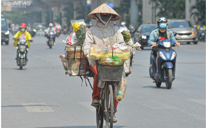 Nắng nóng ở Bắc Bộ và Trung Bộ đến sớm, nhiều nơi vượt mốc lịch sử tháng 3 - 1