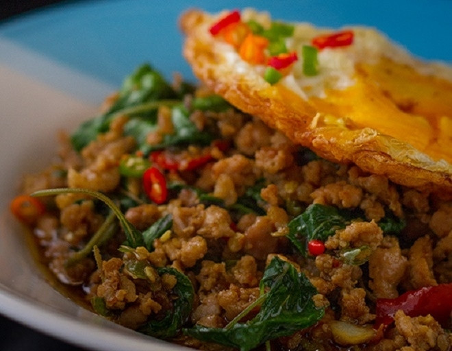 4 món ngon chế biến từ thịt nọng heo - 2