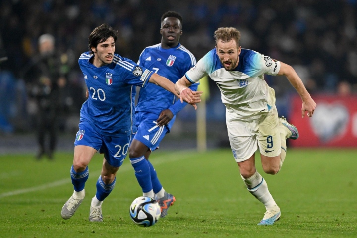 Đội tuyển Anh chấm dứt 62 năm không thắng Italy trên sân khách - 1