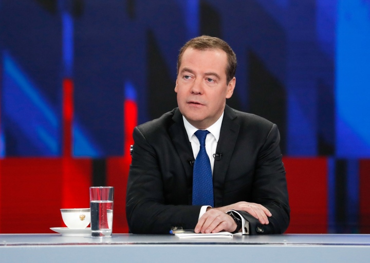 Ông Medvedev: Chuyên gia nước ngoài ở Ukraine là mục tiêu hợp pháp của Nga - 1