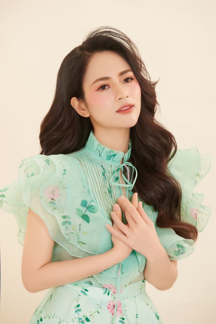 'Thu Hồng' và bạn trai cùng đóng chung 'Dưới bóng cây hạnh phúc' - 3