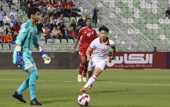 Trực tiếp bóng đá U23 Việt Nam 0-4 U23 UAE: Nới rộng cách biệt - 3