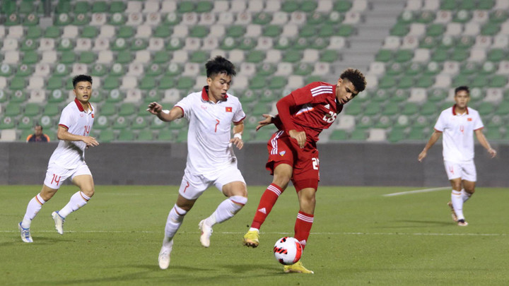 Trực tiếp bóng đá U23 Việt Nam 0-0 U23 Kyrgyzstan: Quốc Việt đá hỏng luân lưu - 8