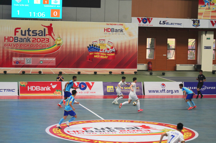 Giải Futsal HDBank 2023: 'Sút' ra thế giới - 2