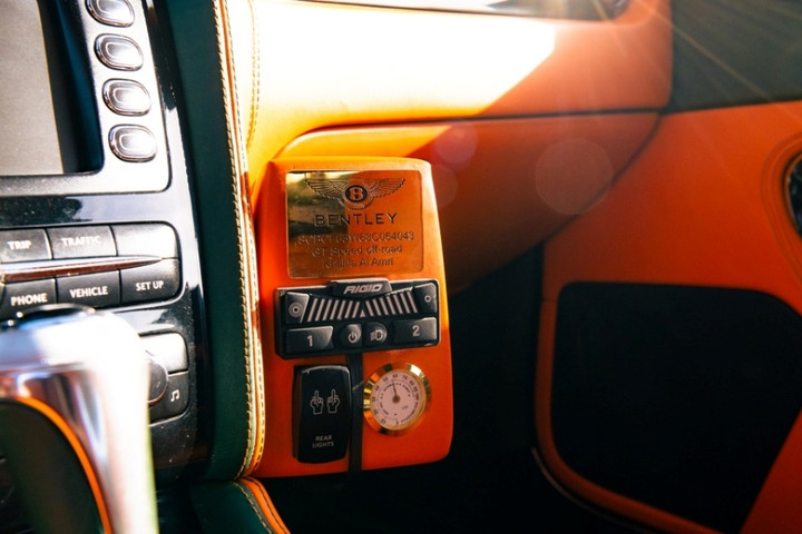 Bentley Continental GT Speed độ phong cách SUV địa hình - 10