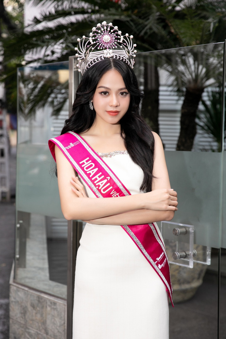 Thanh Thuỷ thừa nhận 'dao kéo' sau 3 tháng đăng quang Hoa hậu Việt Nam - 3