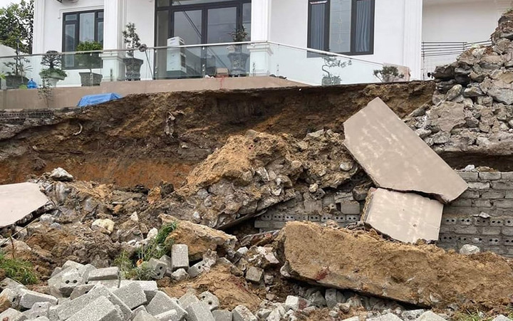 Sập bờ kè ở Quảng Ninh, một công nhân thiệt mạng - 1