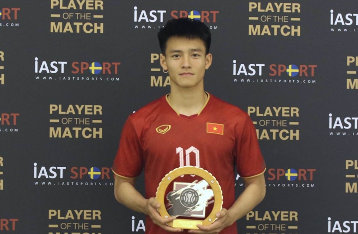 Thanh Nhàn xuất sắc nhất trận U23 Việt Nam thua U23 Kyrgyzstan - 1