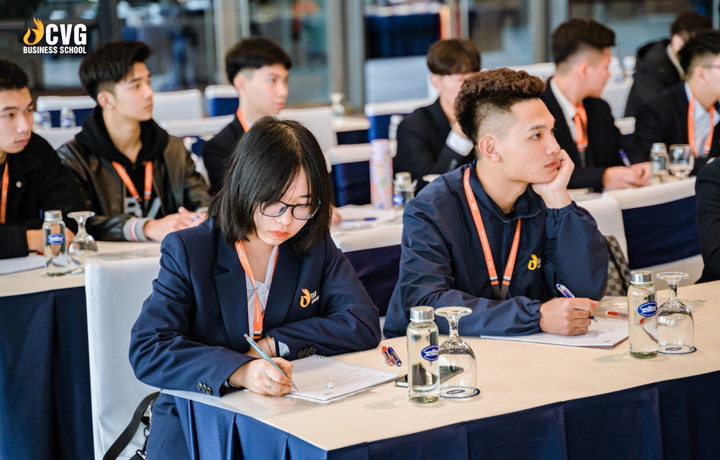 Bí quyết giúp học sinh THPT 'chọn đúng ngành – sống đúng ước mơ' - 1