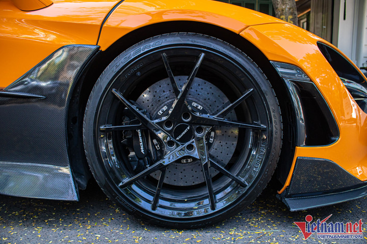 Ngắm McLaren 720S độ hết hơn 1 tỷ của đại gia Hà Nội - 7