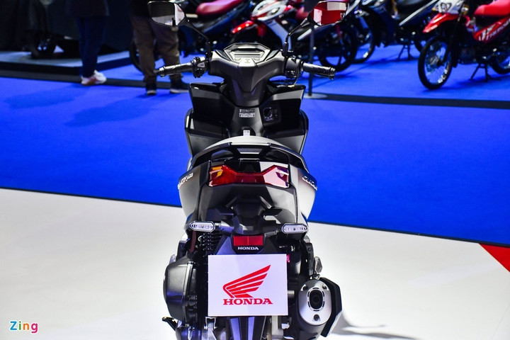 Chi tiết Honda Click 160 giá khoảng 2.000 USD tại Thái Lan - 3