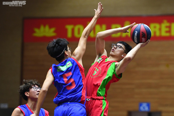 Vinschool giành cú hat-trick danh hiệu tại Giải bóng rổ học sinh Hà Nội - 2