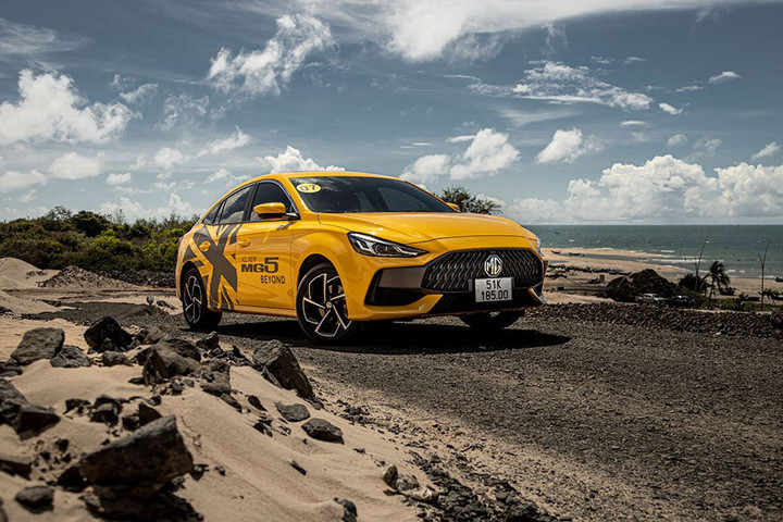 MG5 giảm giá kịch sàn, xe cỡ C nhưng giá giờ chỉ như cỡ A - 2