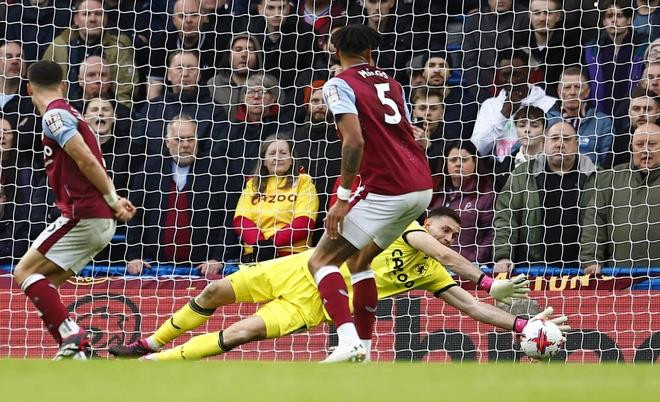 Ngôi sao giá 100 triệu euro gây thất vọng trong trận thua của Chelsea - 2