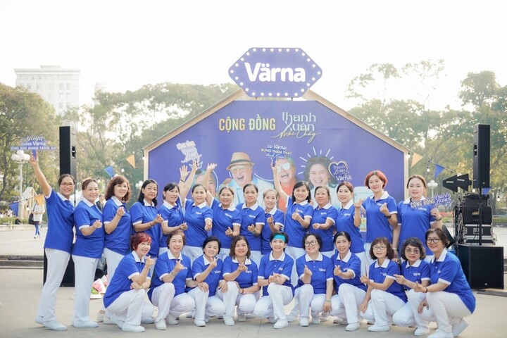 Gần 2.500 người tham gia 'Chuyến dã ngoại thanh xuân' - 1