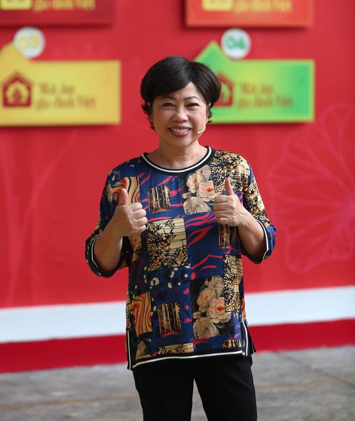 Nghệ sỹ Phi Phụng: 'Tôi không ngại khi đi bán sữa chua kiếm thêm thu nhập' - 2