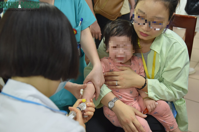 Hà Nội gia tăng số bệnh nhi mắc virus hợp bào hô hấp RSV - 2