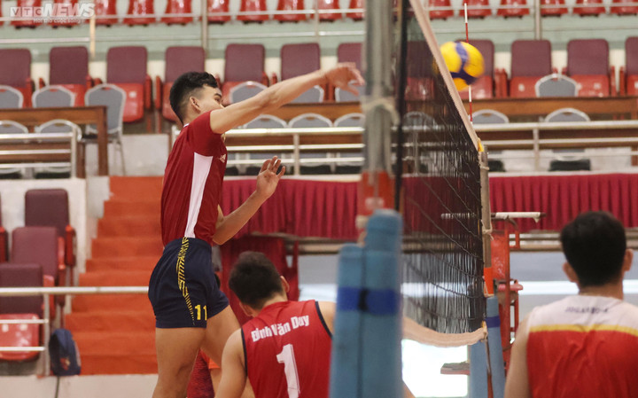 Đội tuyển bóng chuyền Việt Nam nhận nhiệm vụ giành huy chương bạc SEA Games 32 - 3