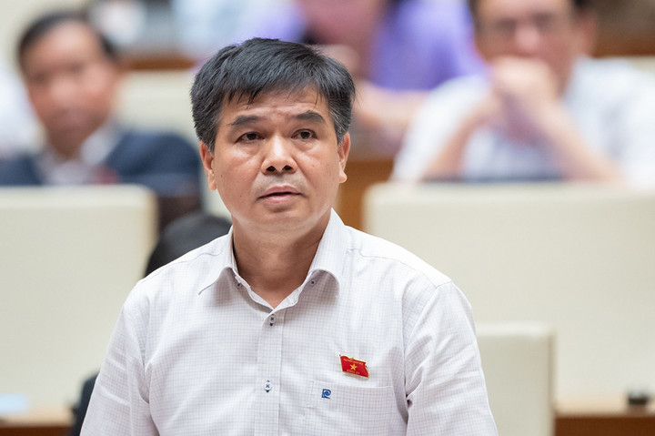 Bệnh viện đủ khả năng mua thuốc vẫn phải chờ Sở Y tế đấu thầu theo quy trình - 3