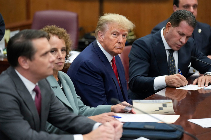 Phiên tòa tiếp theo của ông Trump diễn ra ngày 4/12 - 1