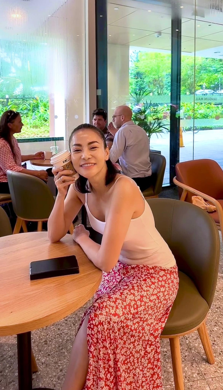 Sao Việt 7/4: Việt Hương thông báo bệnh tình sau khi bị méo mặt, phải châm cứu - 4