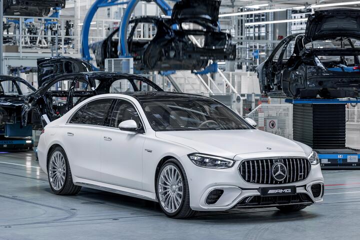 Mercedes-AMG S 63 E Performance Edition 1 ra mắt - 7