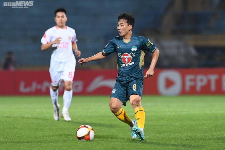 Trực tiếp bóng đá Viettel 1-4 HAGL: Paollo ghi bàn - 4