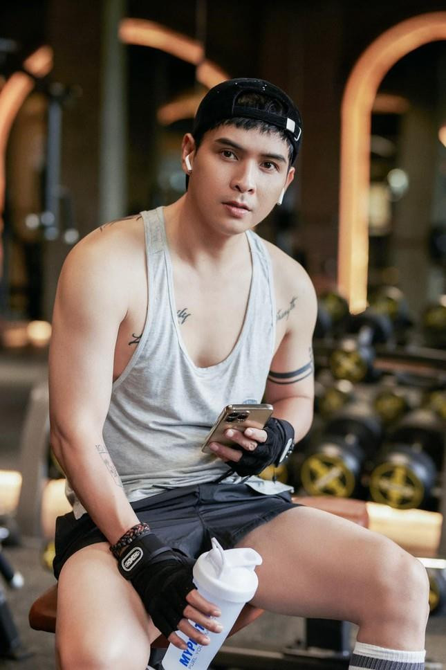 Hồ Quang Hiếu công khai bạn gái diễn viên - 1