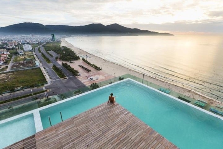 Khám phá những khách sạn có bể bơi vô cực sang chảnh tại Đà Nẵng