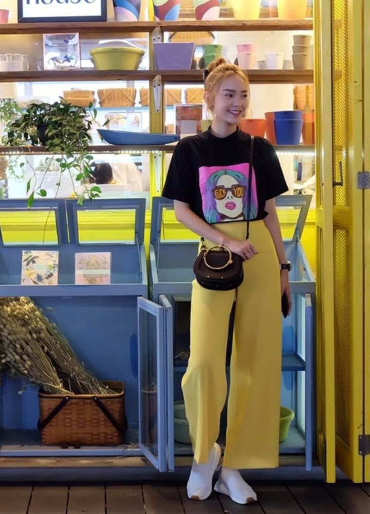 Cách phối đồ màu vàng đẹp khác lạ như các sao Việt - 4