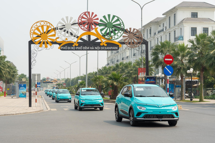 Taxi Xanh SM hoạt động tại Hà Nội từ 14/4 với dàn xe VinFast - 1