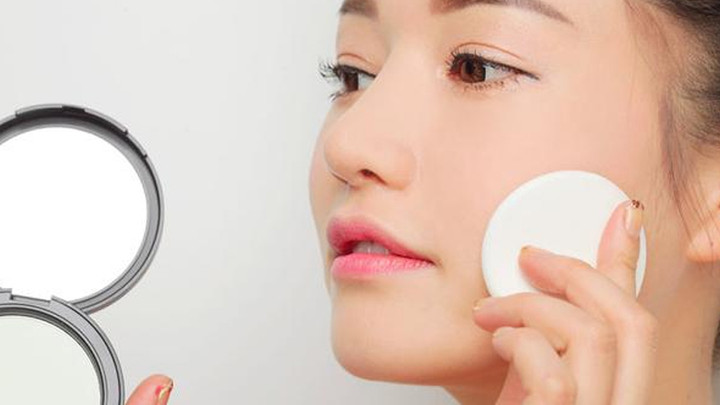 Cách trang điểm che mụn hiệu quả chị em không thể bỏ qua - 3