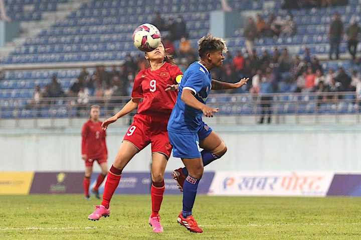 Trực tiếp bóng đá tuyển nữ Việt Nam 2-0 Nepal: Bóng dội cột dọc - 1