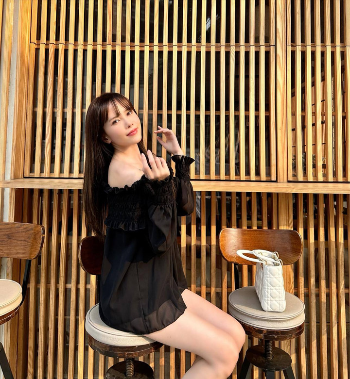 Sao Việt 10/4: Siu Black đi hát trở lại, Lệ Quyên được tình trẻ bế bổng - 9