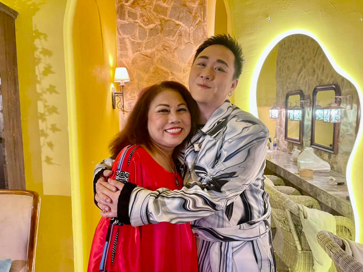 Sao Việt 10/4: Siu Black đi hát trở lại, Lệ Quyên được tình trẻ bế bổng - 1