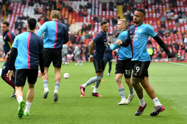 Trực tiếp bóng đá Liverpool 2-2 Arsenal: Firmino ghi bàn, sân Anfield bùng nổ - 12