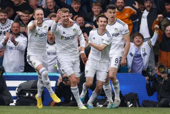 Trực tiếp bóng đá Liverpool 2-2 Arsenal: Firmino ghi bàn, sân Anfield bùng nổ - 17